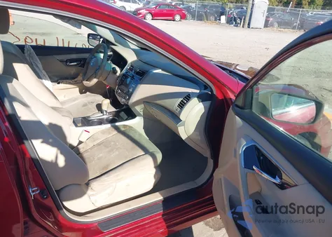 2014 Nissan Altima 2.5 S из США, поврежденный, VIN 1N4AL3AP1EC167858